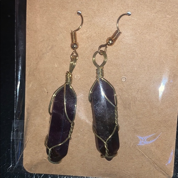 Amethyst Healing crystal gold wire wrapped Earring - Picture 2 of 5